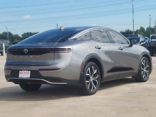 2024 Toyota Crown 4DR AWD XLE