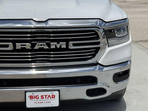Bright White Clearcoat 2024 RAM 1500 Laramie