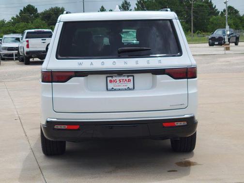 2023 Jeep Wagoneer L Series II