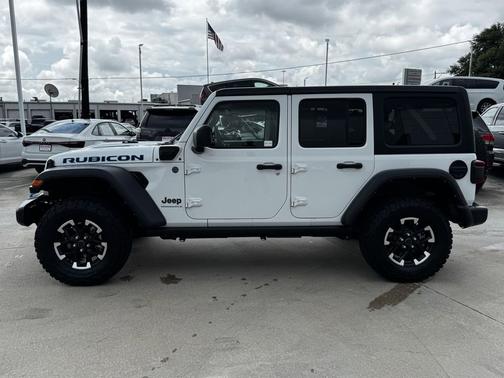 Bright White Clearcoat 2024 Jeep Wrangler 4xe Rubicon