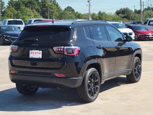 2026 Jeep Compass Latitude