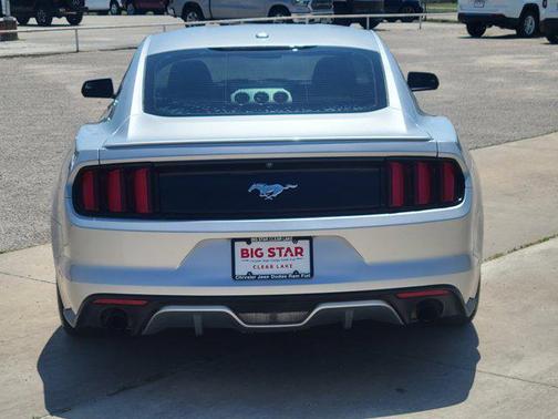 2017 Ford Mustang EcoBoost Premium