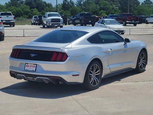 2017 Ford Mustang EcoBoost Premium