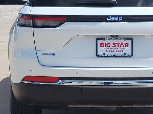 2022 Jeep Grand Cherokee 4xe Base