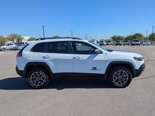 2021 Jeep Cherokee Trailhawk
