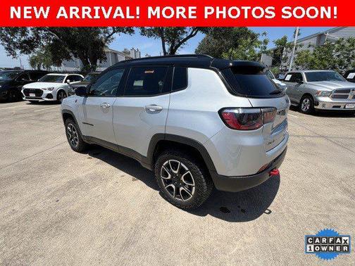2024 Jeep Compass Trailhawk