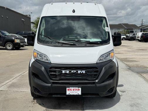 Bright White Clearcoat 2026 RAM ProMaster 2500 Tradesman