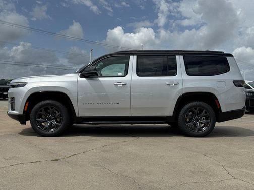 Silver Zynith 2026 Jeep Grand Wagoneer Upland