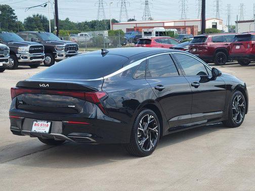 2025 Kia K5 GT-Line