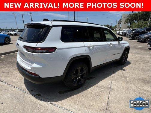 2023 Jeep Grand Cherokee L Altitude