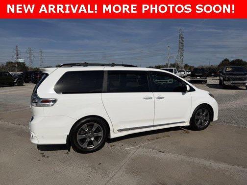 2018 Toyota Sienna SE