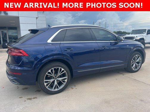 2021 Audi Q8 55 Premium Plus