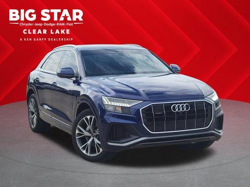 2021 Audi Q8 55 Premium Plus