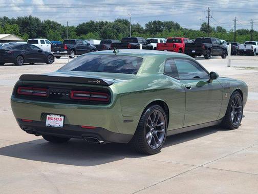 2022 Dodge Challenger R/T Scat Pack