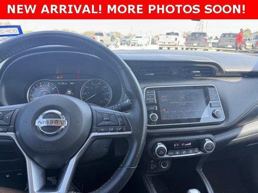 2020 Nissan Kicks SR