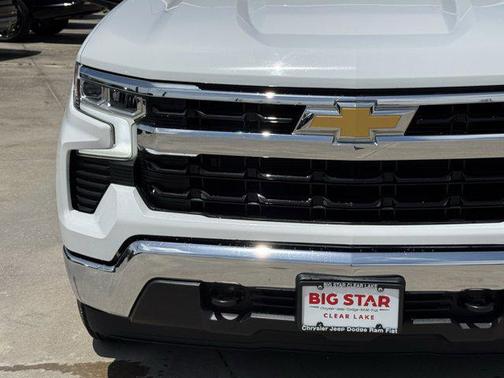 Summit White 2025 Chevrolet Silverado 1500 LT