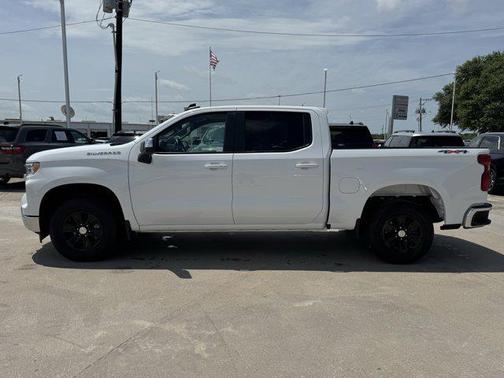 Summit White 2025 Chevrolet Silverado 1500 LT