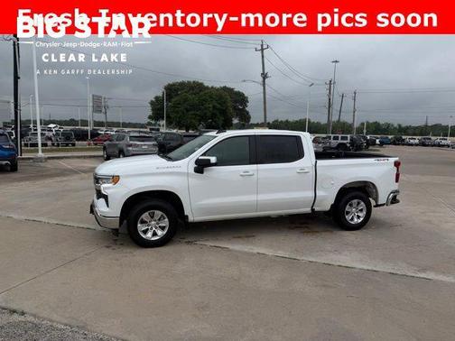 Summit White 2025 Chevrolet Silverado 1500 LT