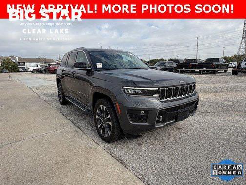 2022 Jeep Grand Cherokee Overland