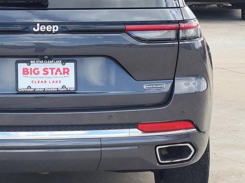 2022 Jeep Grand Cherokee Overland