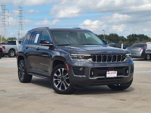 2022 Jeep Grand Cherokee Overland