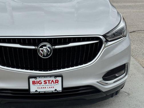 Quicksilver Metallic 2020 Buick Enclave Essence