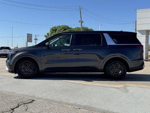 2025 Kia Carnival LXS