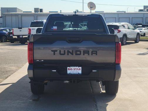 2025 Toyota Tundra SR