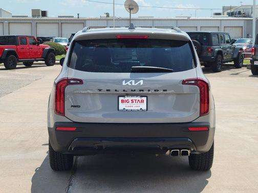 2022 Kia Telluride EX