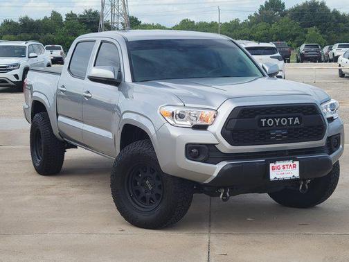2023 Toyota Tacoma SR