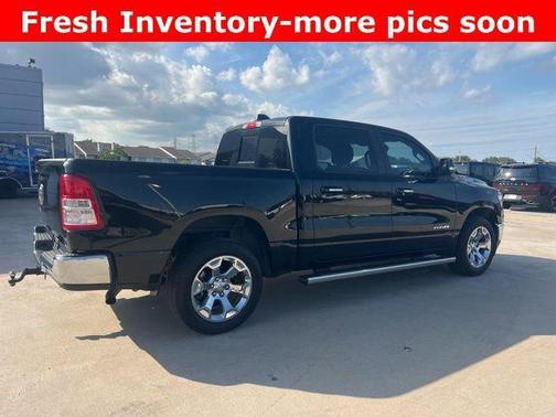 Diamond Black Crystal Pearlcoat 2019 RAM 1500 Big Horn