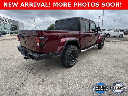 2022 Jeep Gladiator Willys