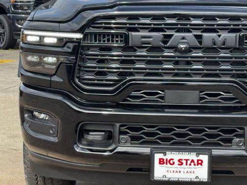 2026 RAM 3500 Limited