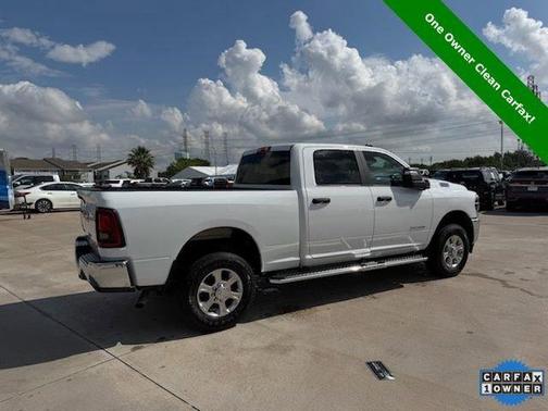 Bright White Clearcoat 2025 RAM 2500 Big Horn