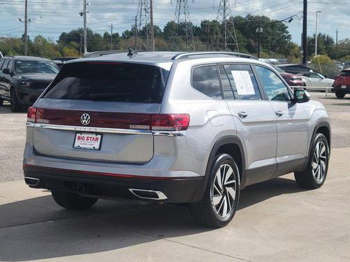 2024 Volkswagen Atlas 2.0T SE w/Technology
