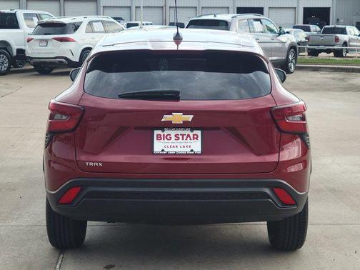 2024 Chevrolet Trax LS