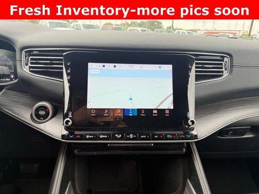 Bright White Clearcoat 2024 Jeep Wagoneer L Series II