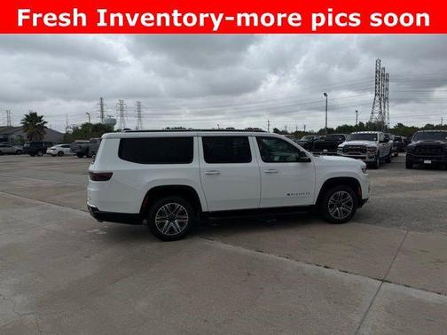 Bright White Clearcoat 2024 Jeep Wagoneer L Series II
