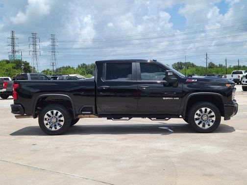 2025 Chevrolet Silverado 2500 Custom
