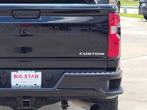 2025 Chevrolet Silverado 2500 Custom