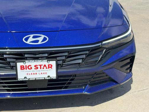 Intense Blue 2025 Hyundai ELANTRA Limited