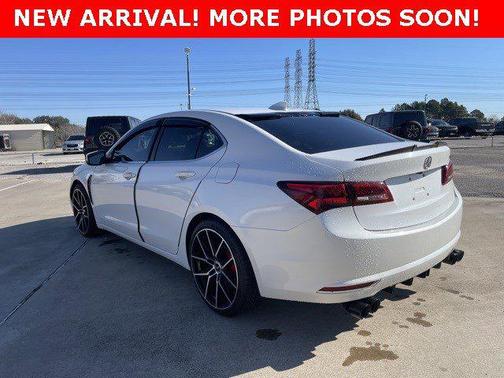 2017 Acura TLX w/Technology Package