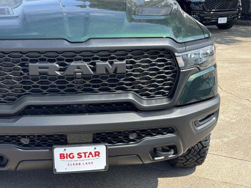 Serrano Green Metallic 2026 RAM 1500 Rebel