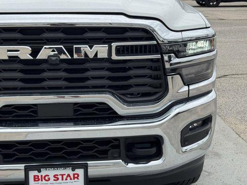 Bright White Clearcoat 2026 RAM 3500 Tradesman