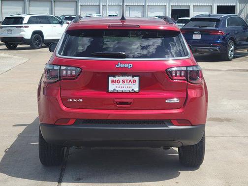 2025 Jeep Compass Latitude