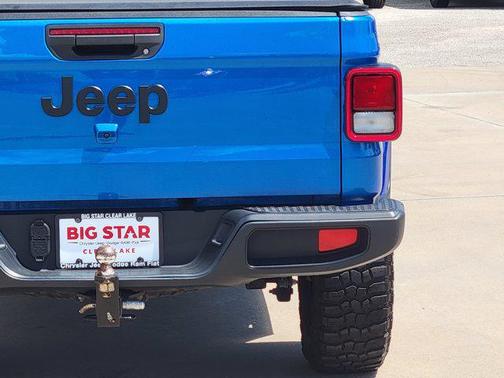 2021 Jeep Gladiator Willys