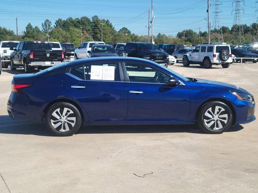 2024 Nissan Altima 2.5 S