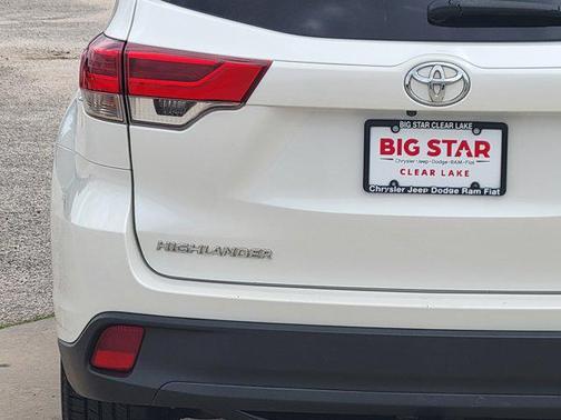 2018 Toyota Highlander LE Plus