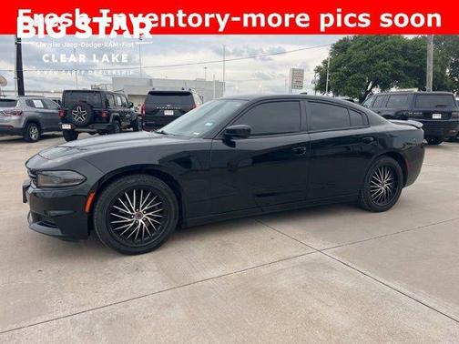 Pitch Black Clearcoat 2023 Dodge Charger SXT
