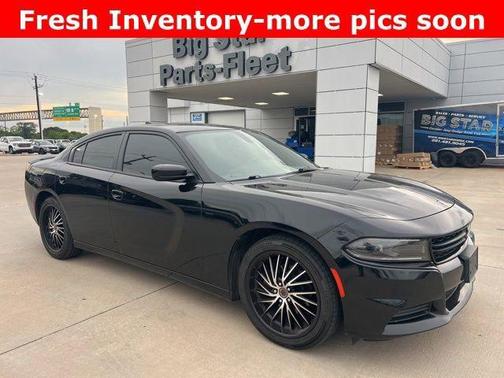 Pitch Black Clearcoat 2023 Dodge Charger SXT